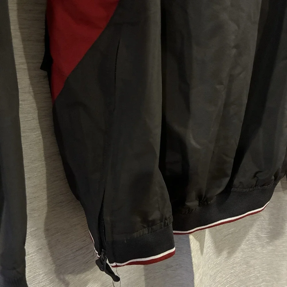 Campus Heritage collection Indiana Hoosiers‎ Black Pullover windbreaker sz Small